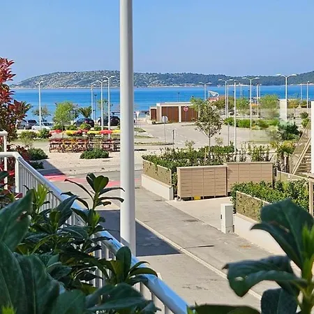 Nocturno Apartamento Brodarica (Sibenik-Knin)