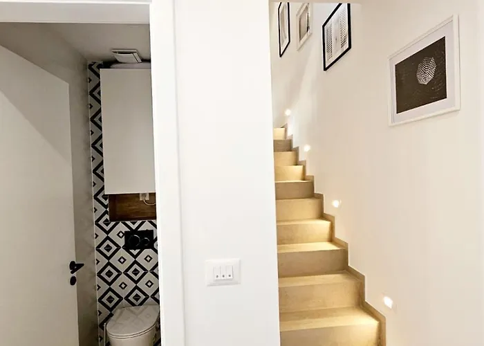 Nocturno * Brodarica (Sibenik-Knin)